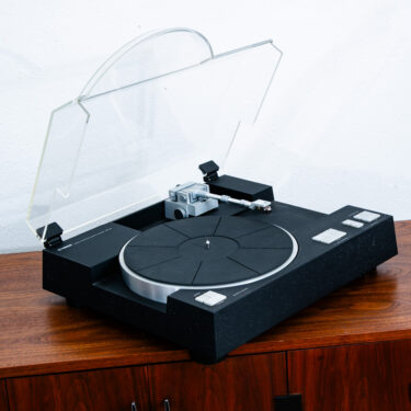 Vintage Record Player Yamaha PX-2 Black Turntable Linear Tracking 1980 Hifi