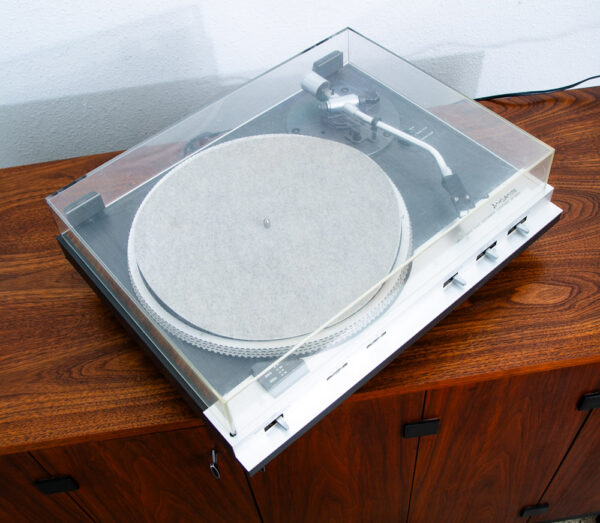 Mid Century Modern Record Player Mitsubishi DP-86DA Direct Drive Full Automatic - Image 10