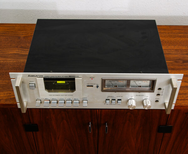 Vintage Mitsubishi Tape Desk DT-4550 Silver Rack Mount 70s Hifi 2 head 4 track - Image 2