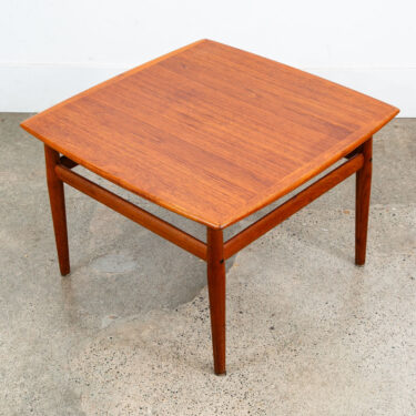 Mid Century Danish Modern Side Table End Square Grete Jalk Glostrup Teak Vintage