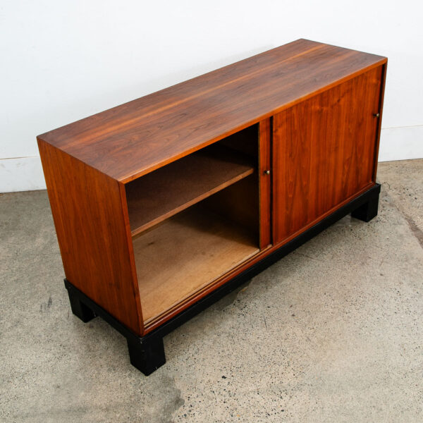 Mid Century Modern Credenza Cabinet Walnut Sliding Doors Storage Black Base Mcm - Image 6
