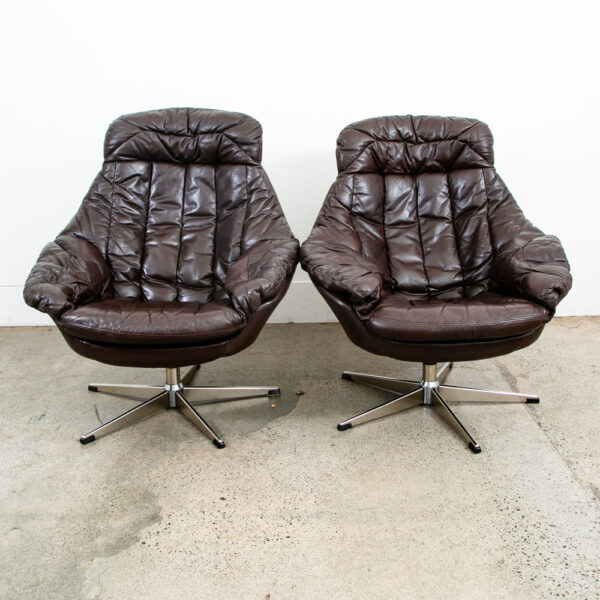 Mid Century Danish Modern Lounge Chairs Swivel Brown Leather H.W. Klein Bramin - Image 2
