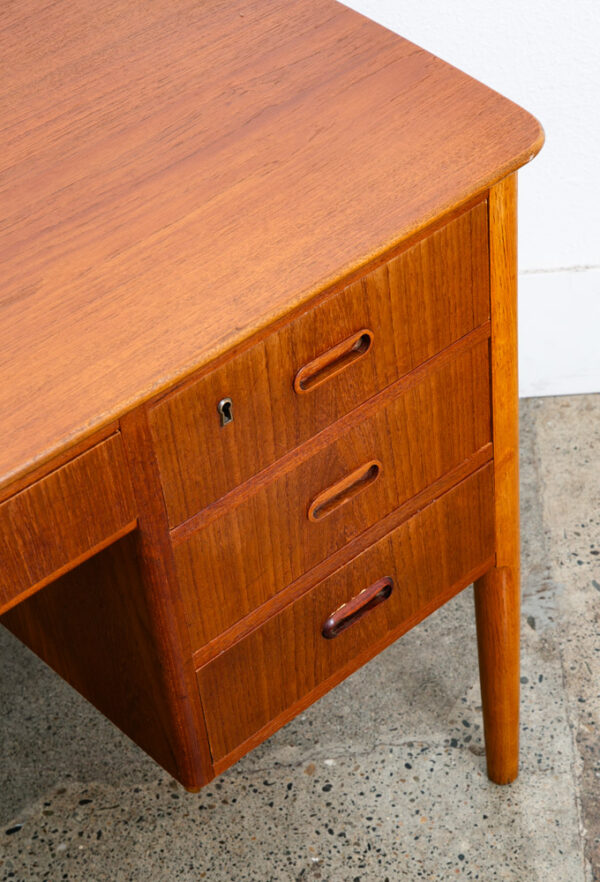 Mid Century Danish Modern Desk Executive Teak Oak 4 Drawer Bookshelf Cabinet VG - Image 7