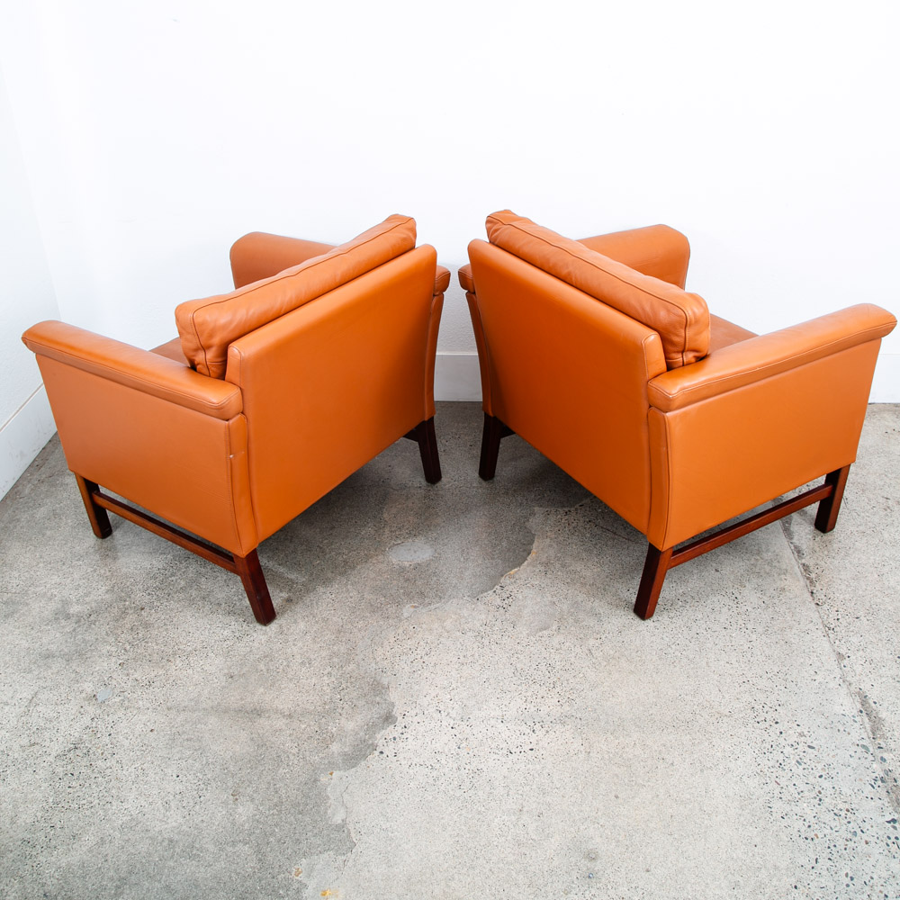 Mid Century Danish Modern Lounge Chair Set Cognac Armchairs Brown Tan Two Mcm - Image 6