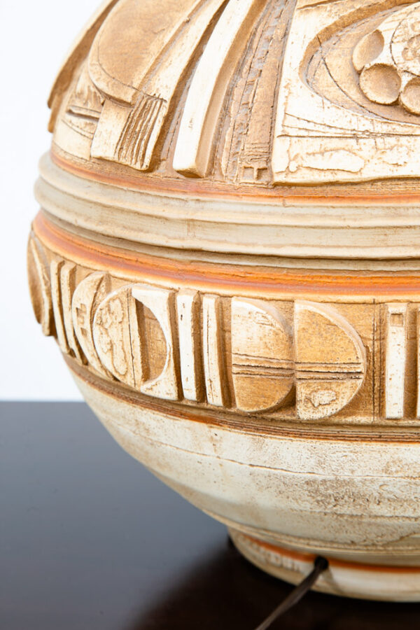 Mid Century Modern Table Lamp Tan Ceramic Pottery White Round Casuals California - Image 7