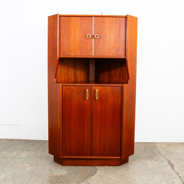 Mid Century Danish Modern Corner Cabinet Unit Teak Mcm Denmark Hutch Brass Mcm - Image 10