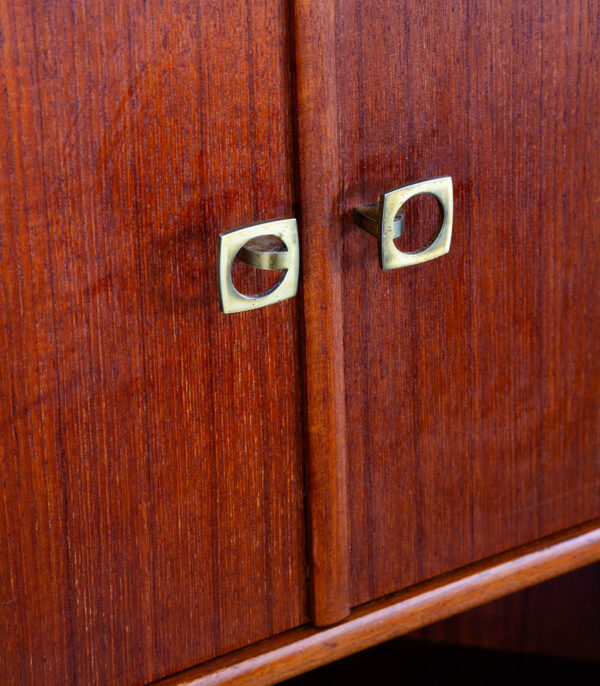Mid Century Danish Modern Corner Cabinet Unit Teak Mcm Denmark Hutch Brass Mcm - Image 7