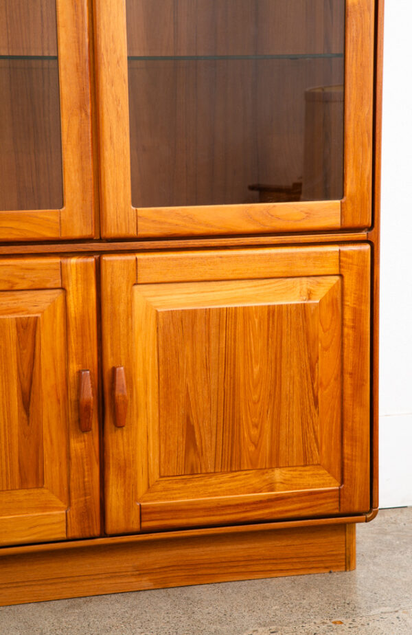 Mid Century Danish Modern Cabinet Uldum Mobler Hutch Credenza Display Teak Glass - Image 8