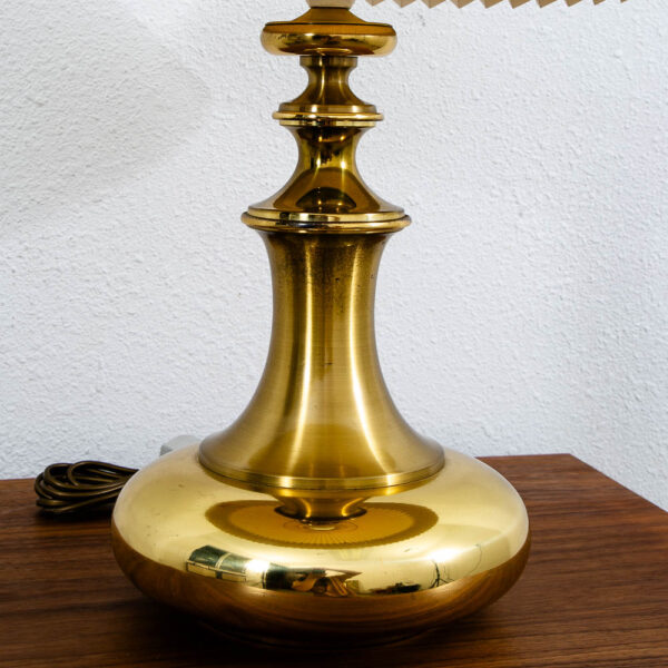 Mid Century Modern Brass Table Lamp Round White Pleated Shade Danish Vintage - Image 9