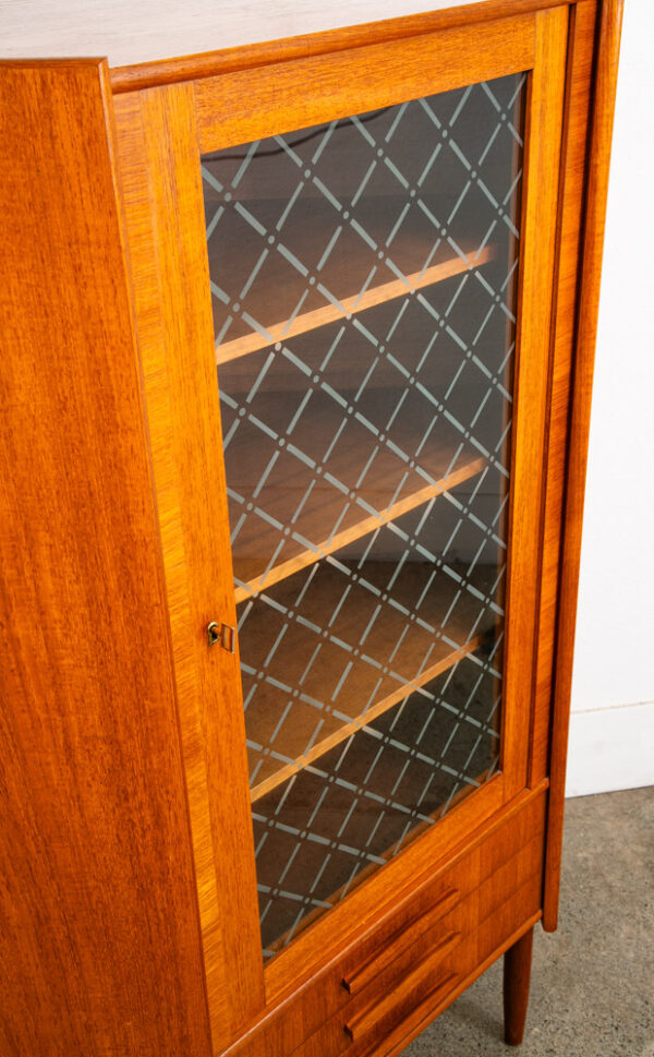 Mid Century Danish Modern Corner Cabinet Teak Wood Bar Denmark Drawers Glass Mcm - Image 5