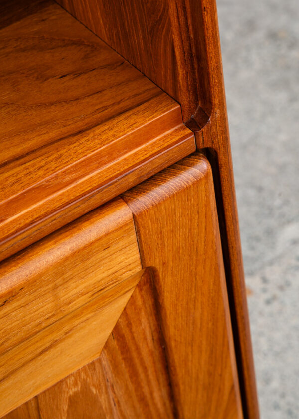 Mid Century Danish Modern Cabinet Uldum Mobler Hutch Compact Display Teak Shelf - Image 12