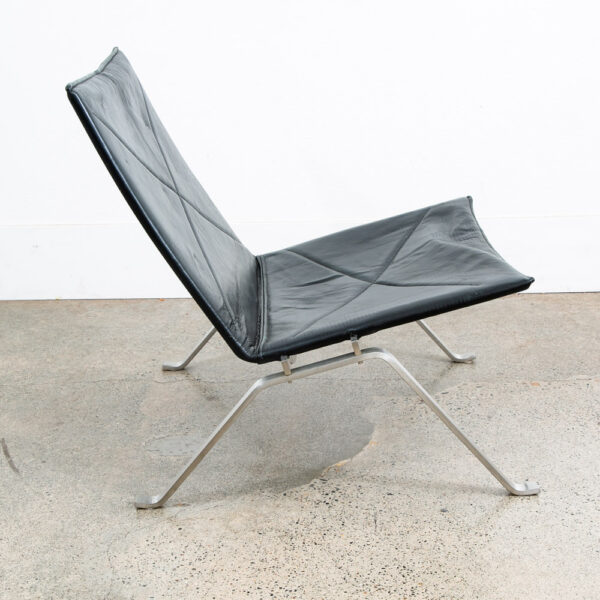 Mid Century Danish Modern Lounge Chair PK22 Kjaerholm Black Leather Easy Mcm - Image 2
