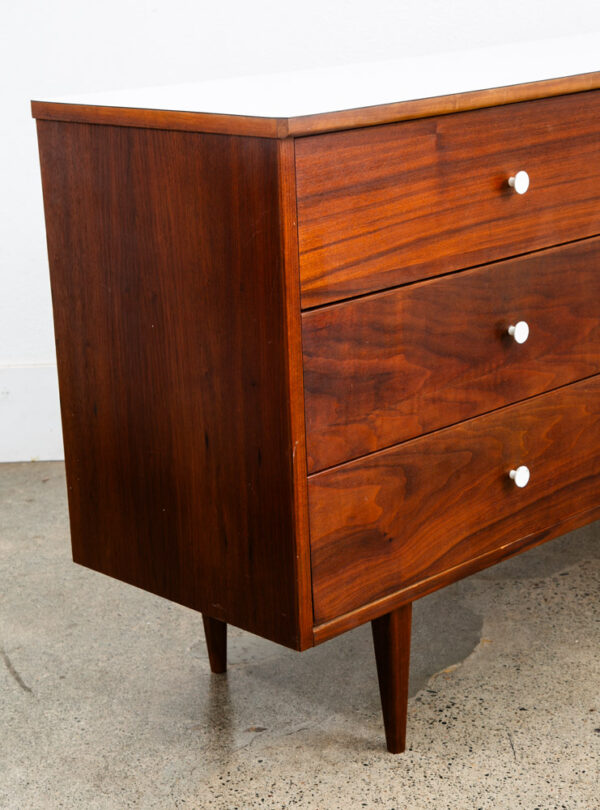 Mid Century Modern Dresser Credenza 6 Drawer Walnut American White Trim Vintage - Image 6