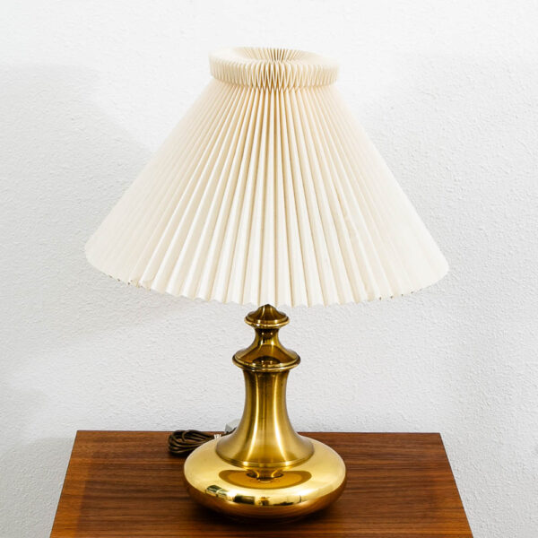 Mid Century Modern Brass Table Lamp Round White Pleated Shade Danish Vintage - Image 2