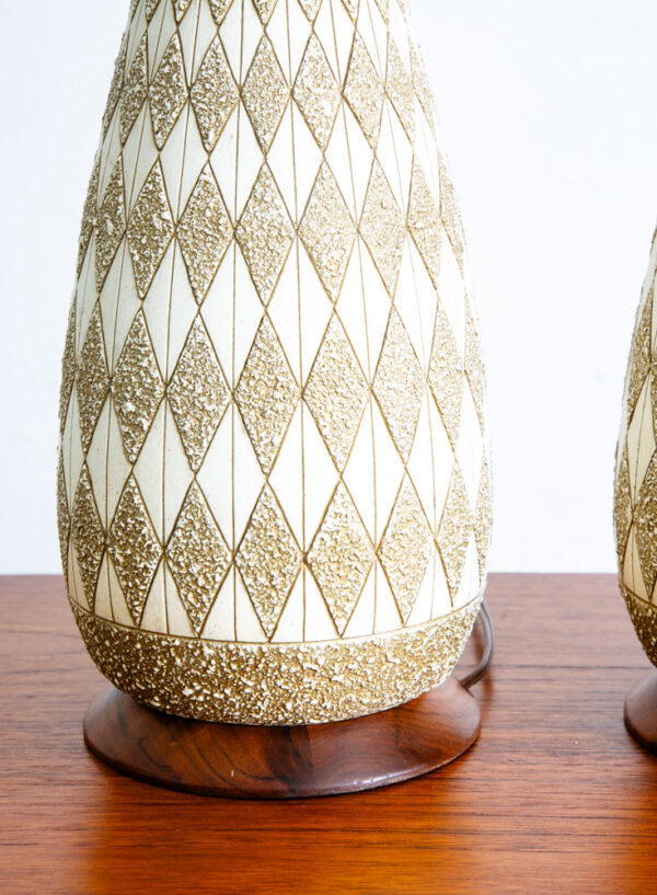 Mid Century Modern Lamp Set Walnut Ceramic Wood Pair Tall Table Vintage Light 2 - Image 9