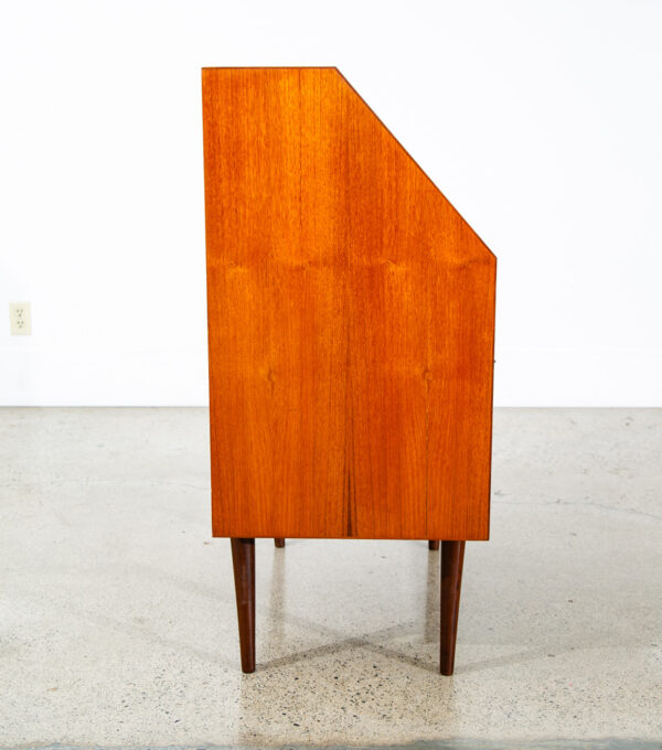 Mid Century Danish Modern Secretary Desk Bureau Denmark Vintage 3 Drawers Vanity - Image 3