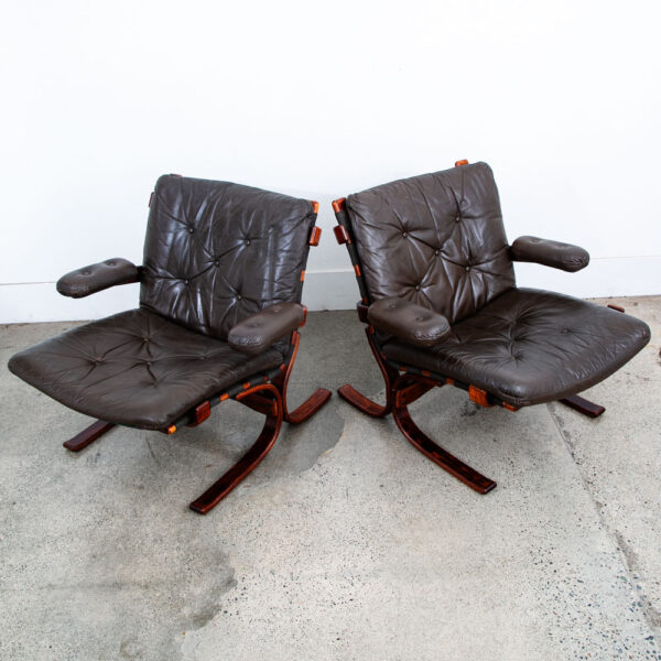Mid Century Danish Modern Lounge Chairs Brown Leather Tufted Armchairs Pair Two - Image 5