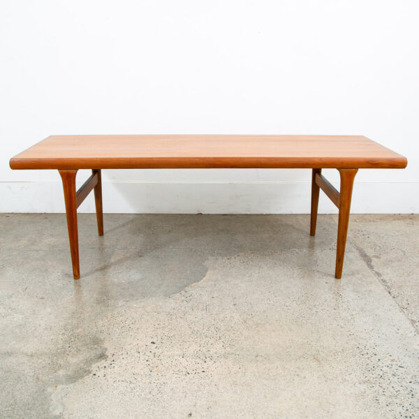 Mid Century Danish Modern Coffee Table Mobler Surfboard Teak Denmark Refinished - Image 4