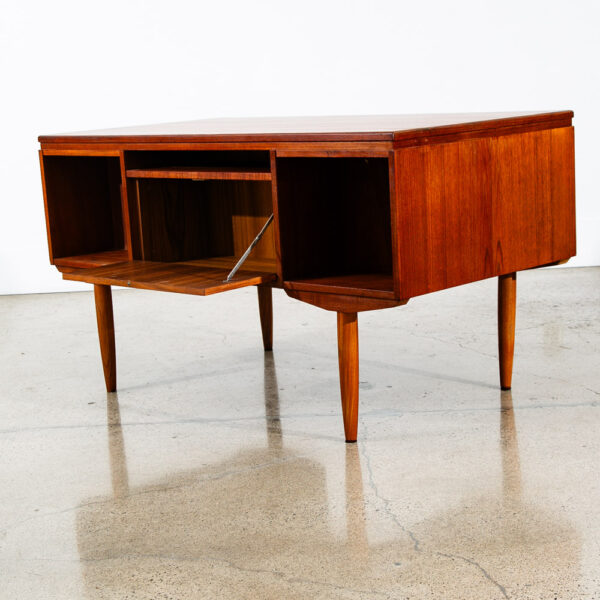 Mid Century Danish Modern Desk Office Executive Teak J Svenstrup Bar Denmark - Image 4