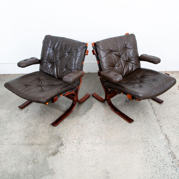 Mid Century Danish Modern Lounge Chairs Brown Leather Tufted Armchairs Pair Two - Image 6