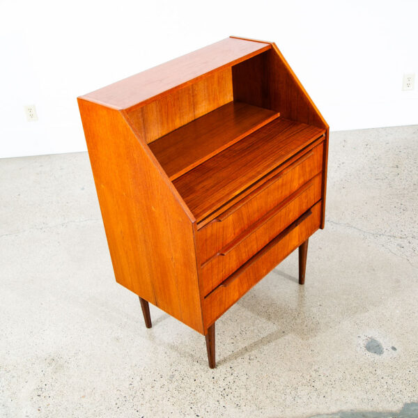 Mid Century Danish Modern Secretary Desk Bureau Denmark Vintage 3 Drawers Vanity - Image 7