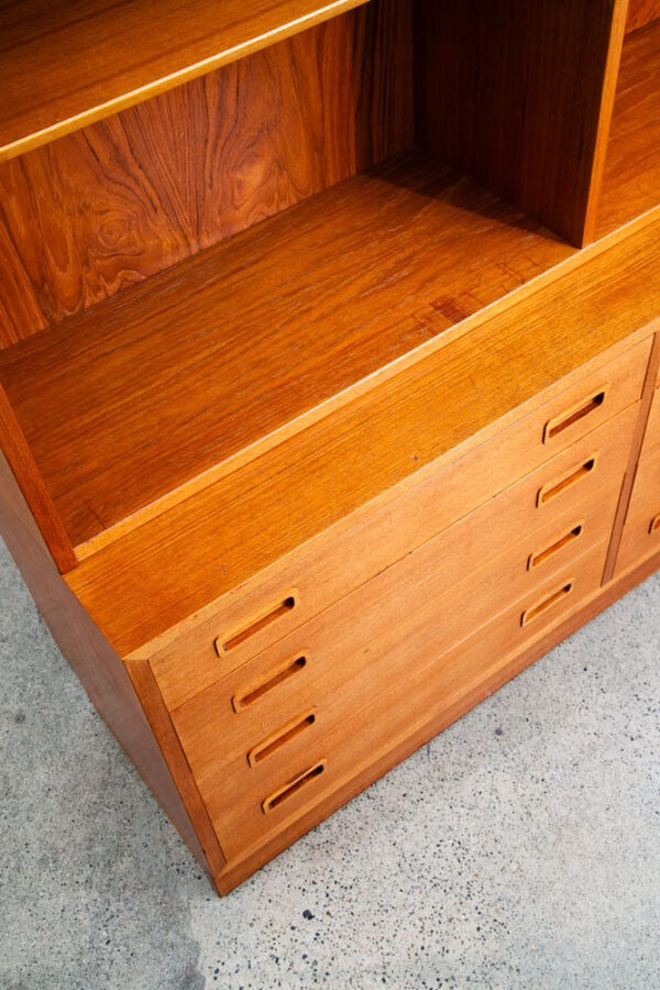 Mid Century Danish Modern Credenza Bookshelf Cabinet Teak 8 Drawer Poul Hundevad - Image 9
