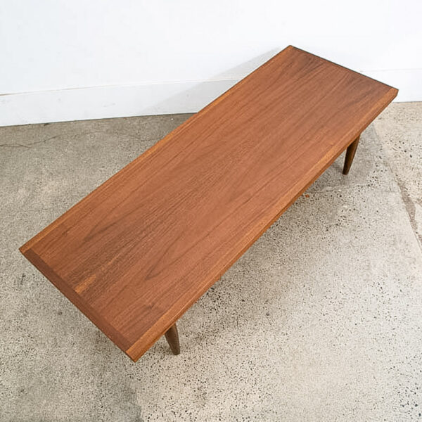 Mid Century Modern Coffee Table American Martinsville Walnut Surfboard Merton Gershun