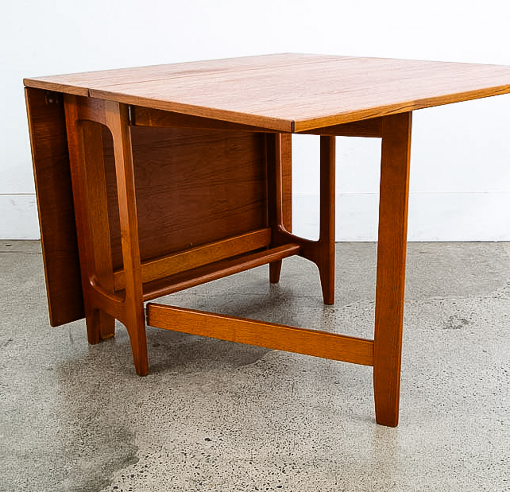 Mid Century Danish Modern Dining Table Drop Leaf Gate Leg Walnut Folding Teak Norway MCM - Image 5