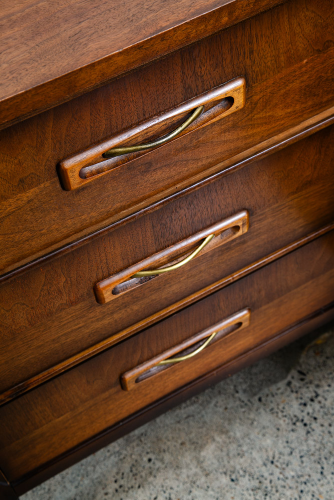 Mid Century Danish Modern Credenza Dresser Walnut 9 Drawer Danish Mcm Vintage - Image 12