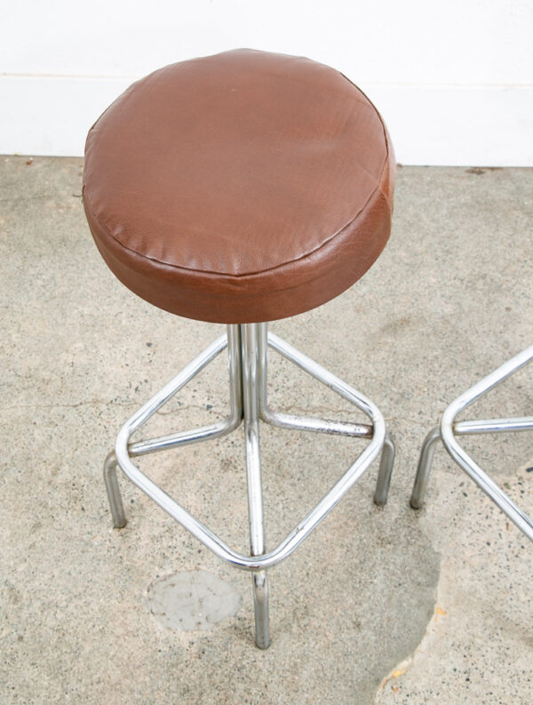 Mid Century Modern Bar Stools Set 4 brown Leather Chrome Vintage Round Four Mcm - Image 10