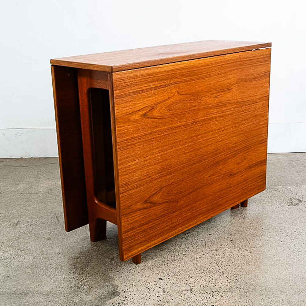 Mid Century Danish Modern Dining Table Drop Leaf Gate Leg Walnut Folding Teak Norway MCM