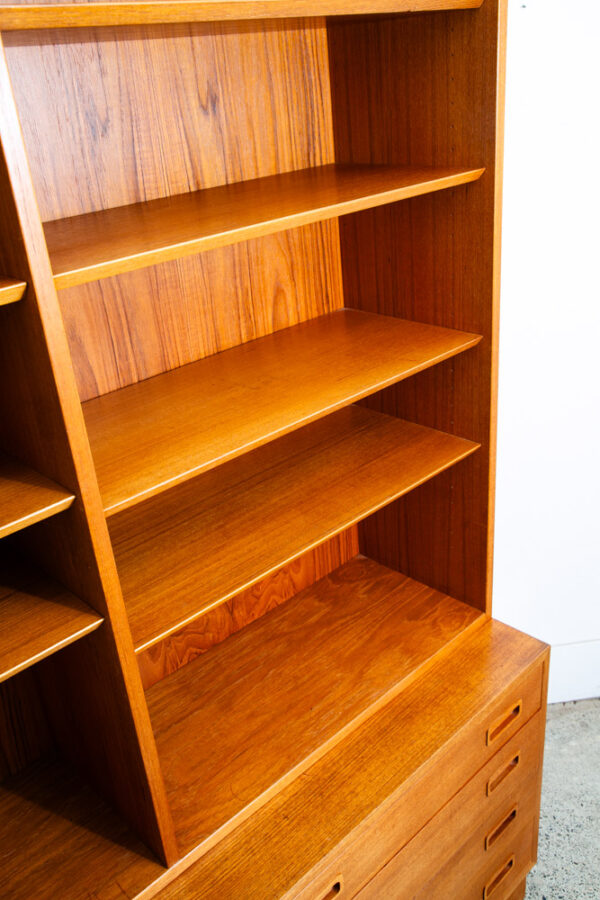 Mid Century Danish Modern Credenza Bookshelf Cabinet Teak 8 Drawer Poul Hundevad - Image 11