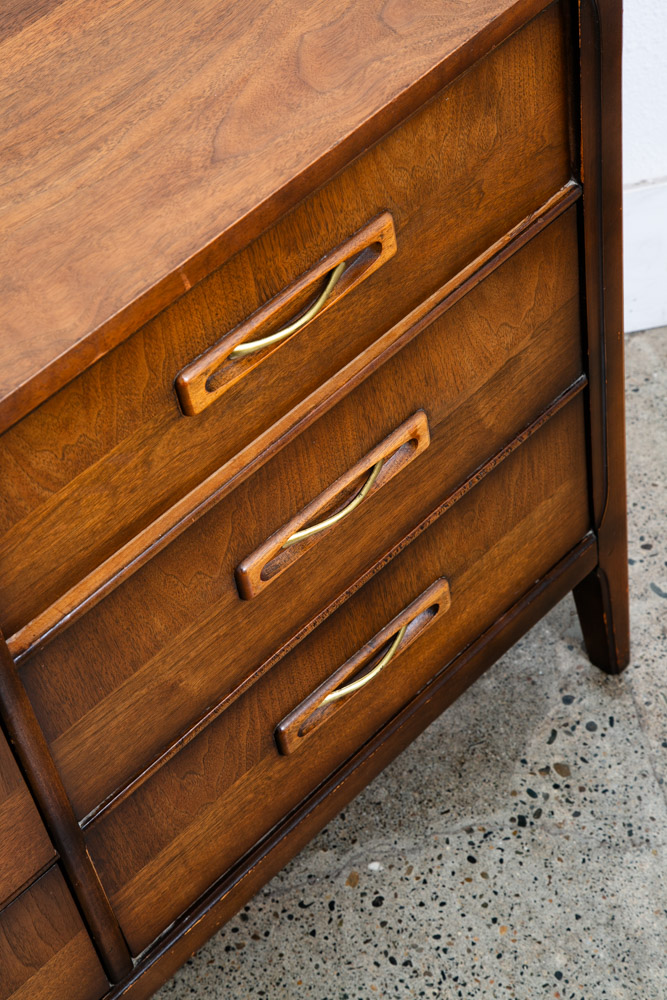 Mid Century Danish Modern Credenza Dresser Walnut 9 Drawer Danish Mcm Vintage - Image 8