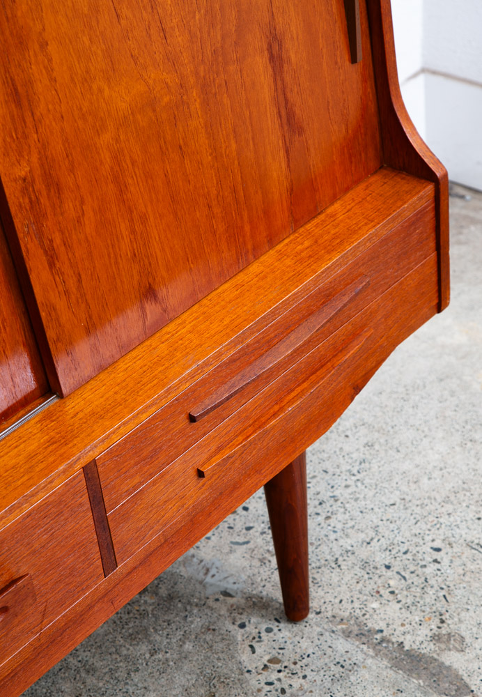 Mid Century Danish Modern Credenza Highboard Teak Wood 9 Drawers Bar Denmark Mcm - Image 10