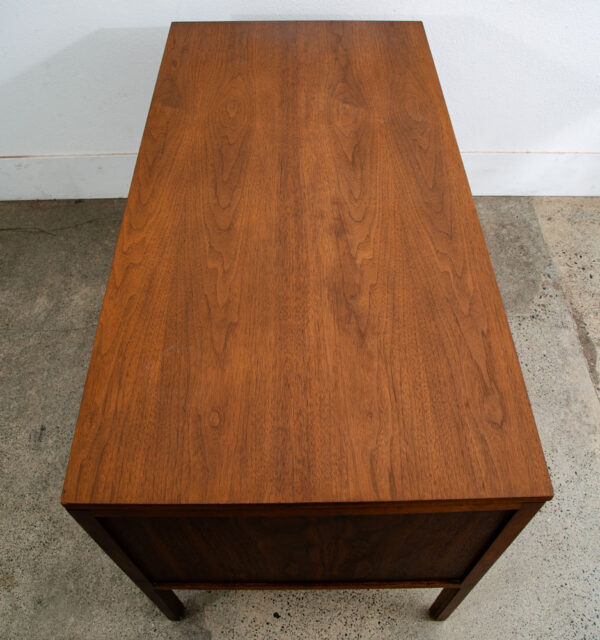 Mid Century Modern Desk Furniture Solid Walnut 3 Drawers Mcm Floating Vintage - Image 4