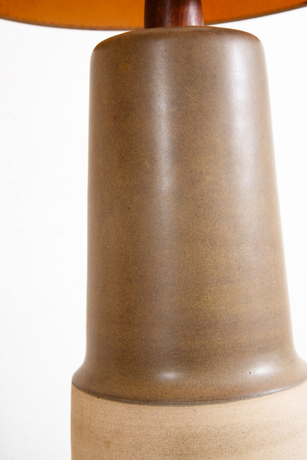 Mid Century Modern Table Lamp Set Pair Martz Marshall Studios Brown Tan Ceramic - Image 5