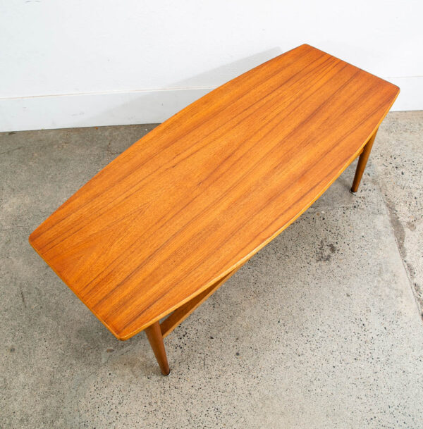 Mid Century Danish Modern Coffee Table Slat Shelf Teak Surfboard Vintage Mcm - Image 6