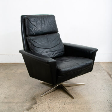 Mid Century Danish Modern Lounge Chair Georg Thams Black Leather Denmark Swivel