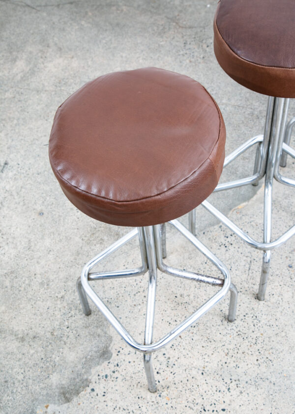 Mid Century Modern Bar Stools Set 4 brown Leather Chrome Vintage Round Four Mcm - Image 11