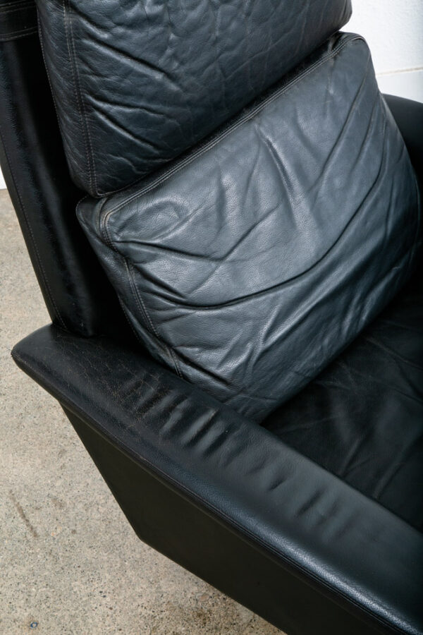 Mid Century Danish Modern Lounge Chair Georg Thams Black Leather Denmark Swivel - Image 8