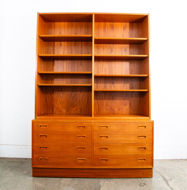 Mid Century Danish Modern Credenza Bookshelf Cabinet Teak 8 Drawer Poul Hundevad - Image 10