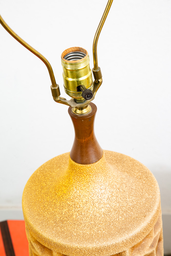 Mid Century Modern Lamp Set Table Light lighting Yellow Geometrical Pair Two Mcm - Image 12