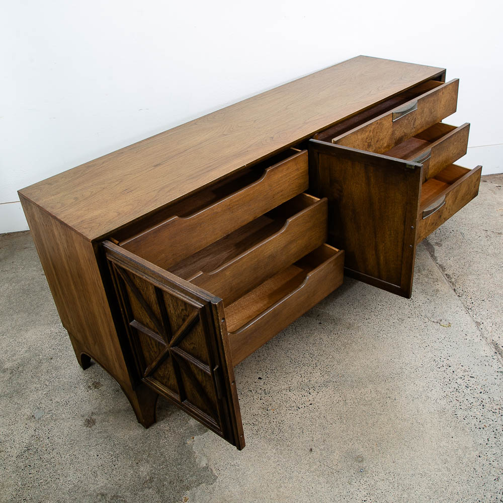 Mid Century Modern Credenza Dresser 6 Drawer Stanley Walnut Mcm Brass Handles - Image 9