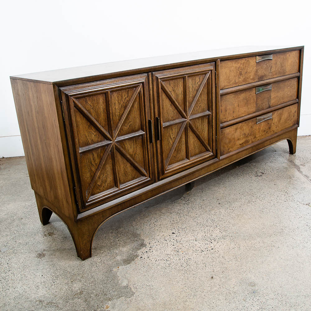 Mid Century Modern Credenza Dresser 6 Drawer Stanley Walnut Mcm Brass Handles