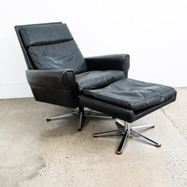 Mid Century Danish Modern Lounge Chair Georg Thams Black Leather Denmark Swivel