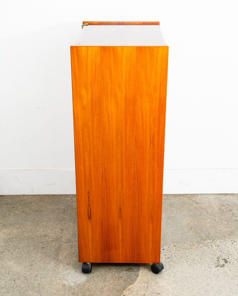 Mid Century Modern Stereo Storage Cabinet Teak Smoked Glass Hifi Audio Mcm Brass - Image 4