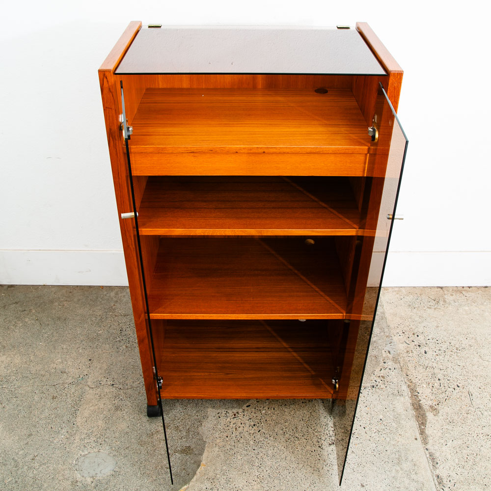 Mid Century Modern Stereo Storage Cabinet Teak Smoked Glass Hifi Audio Mcm Brass - Image 9