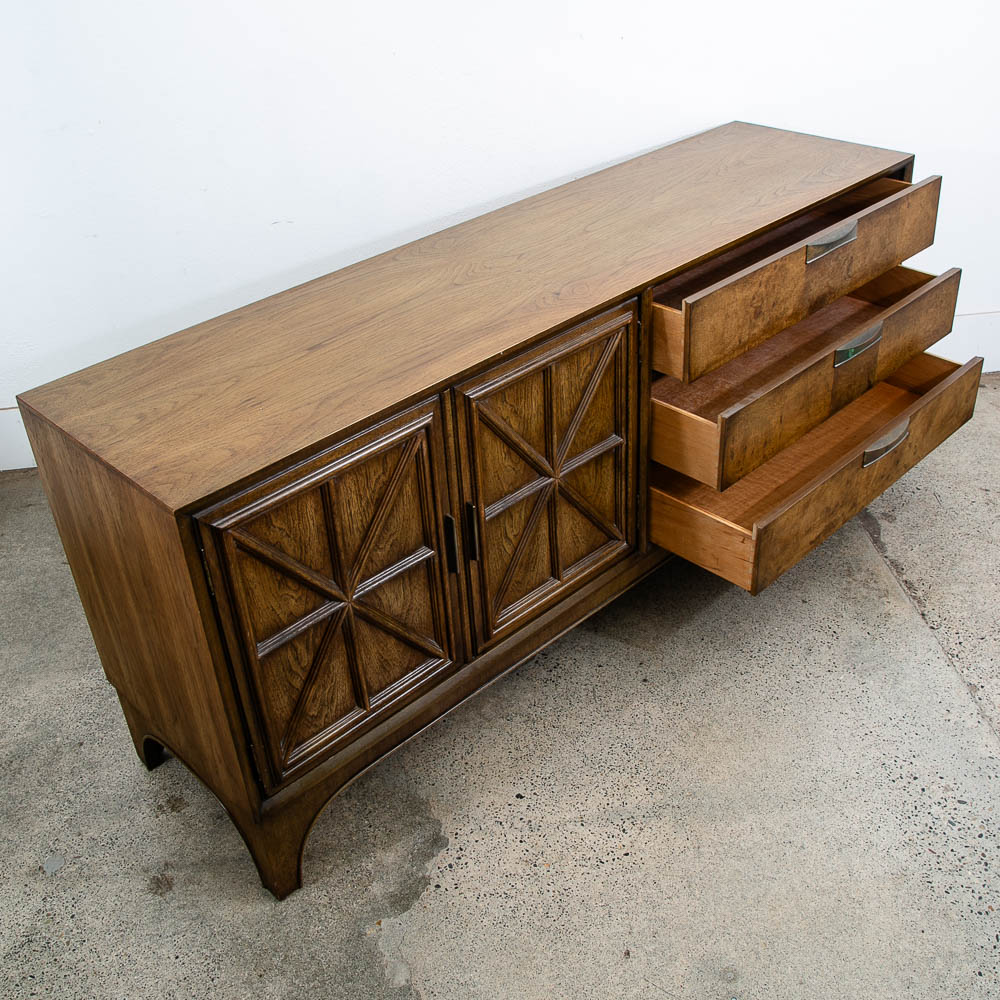 Mid Century Modern Credenza Dresser 6 Drawer Stanley Walnut Mcm Brass Handles - Image 3