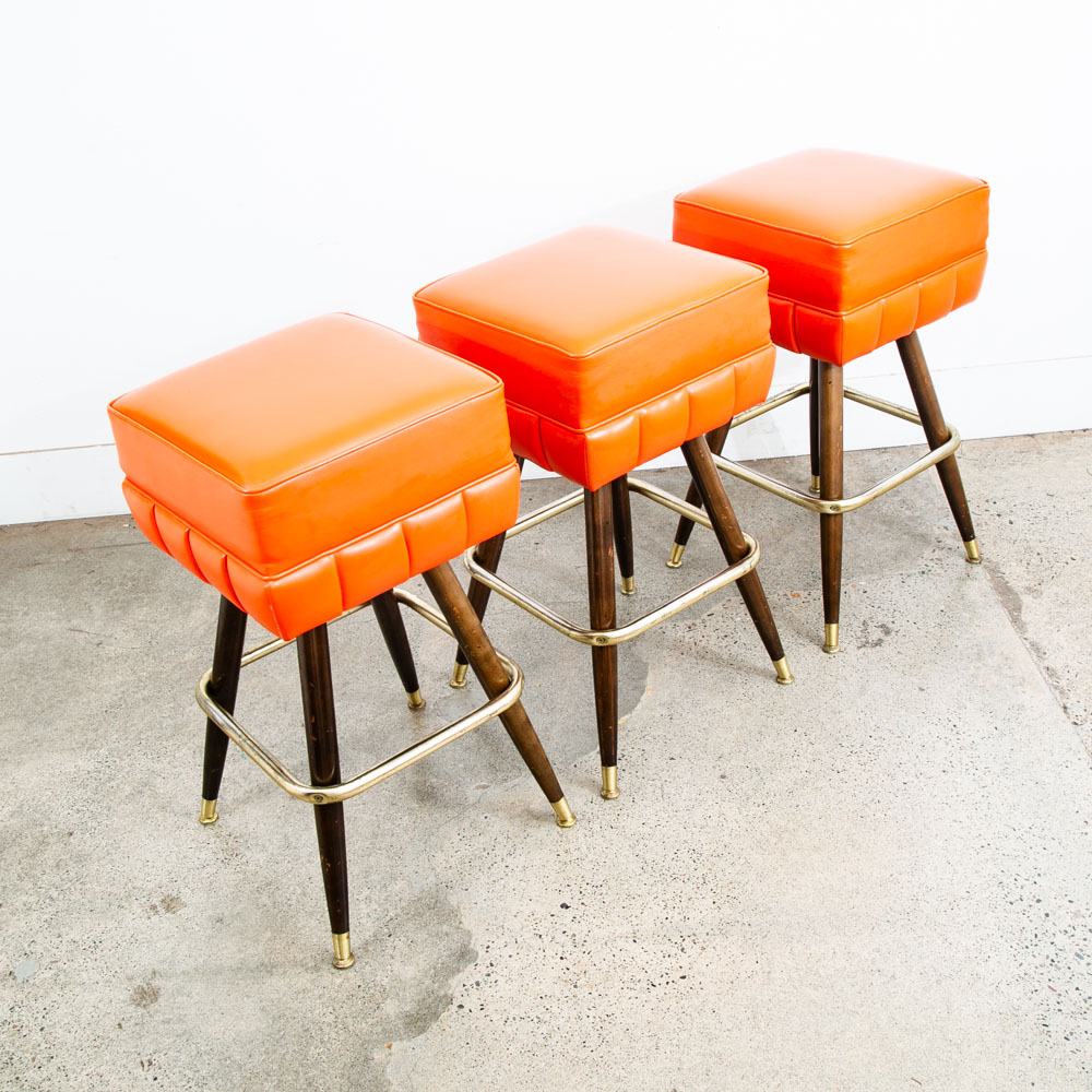 Mid Century Modern Bar Stools Set 3 Orange Square Vintage Brass Wood1970s 32" 3 - Image 9
