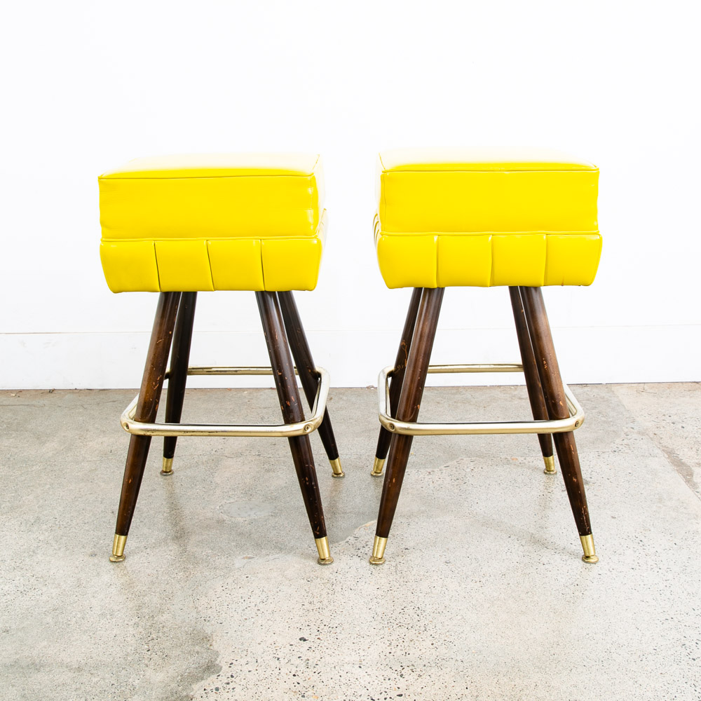 Mid Century Modern Bar Stools Set 2 Yellow Square Vintage Brass Wood 1970s 32" - Image 4